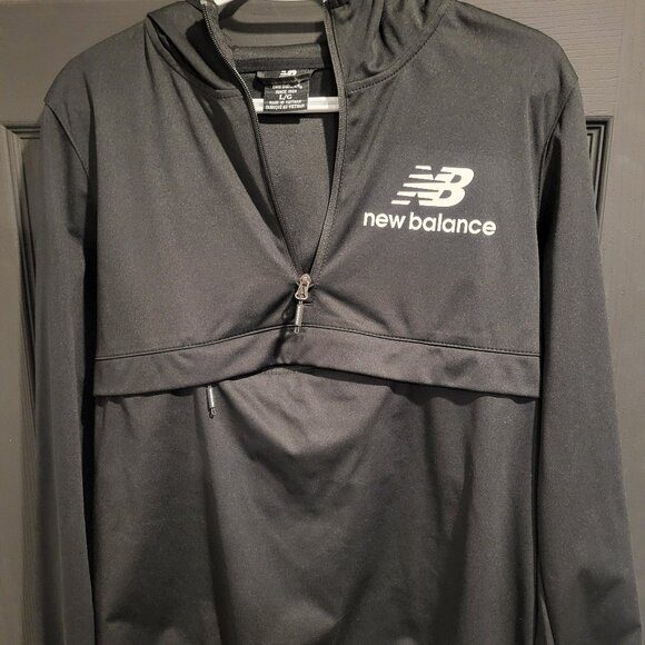 New Balance Women's Half-Zip Jacket - Picture 2 of 9